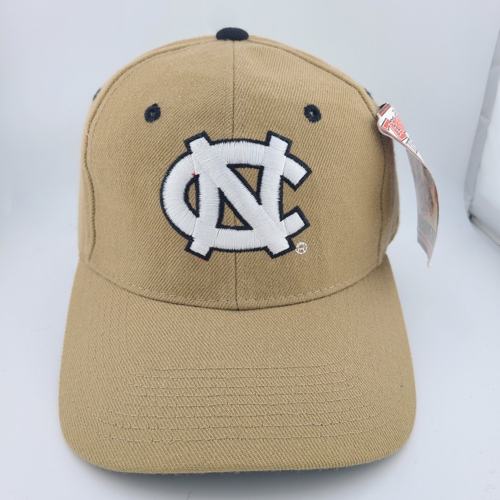 Zephyr North Carolina Tar Heels The Z NCAA Cap Wool Mens 7 Tan Fitted Hat